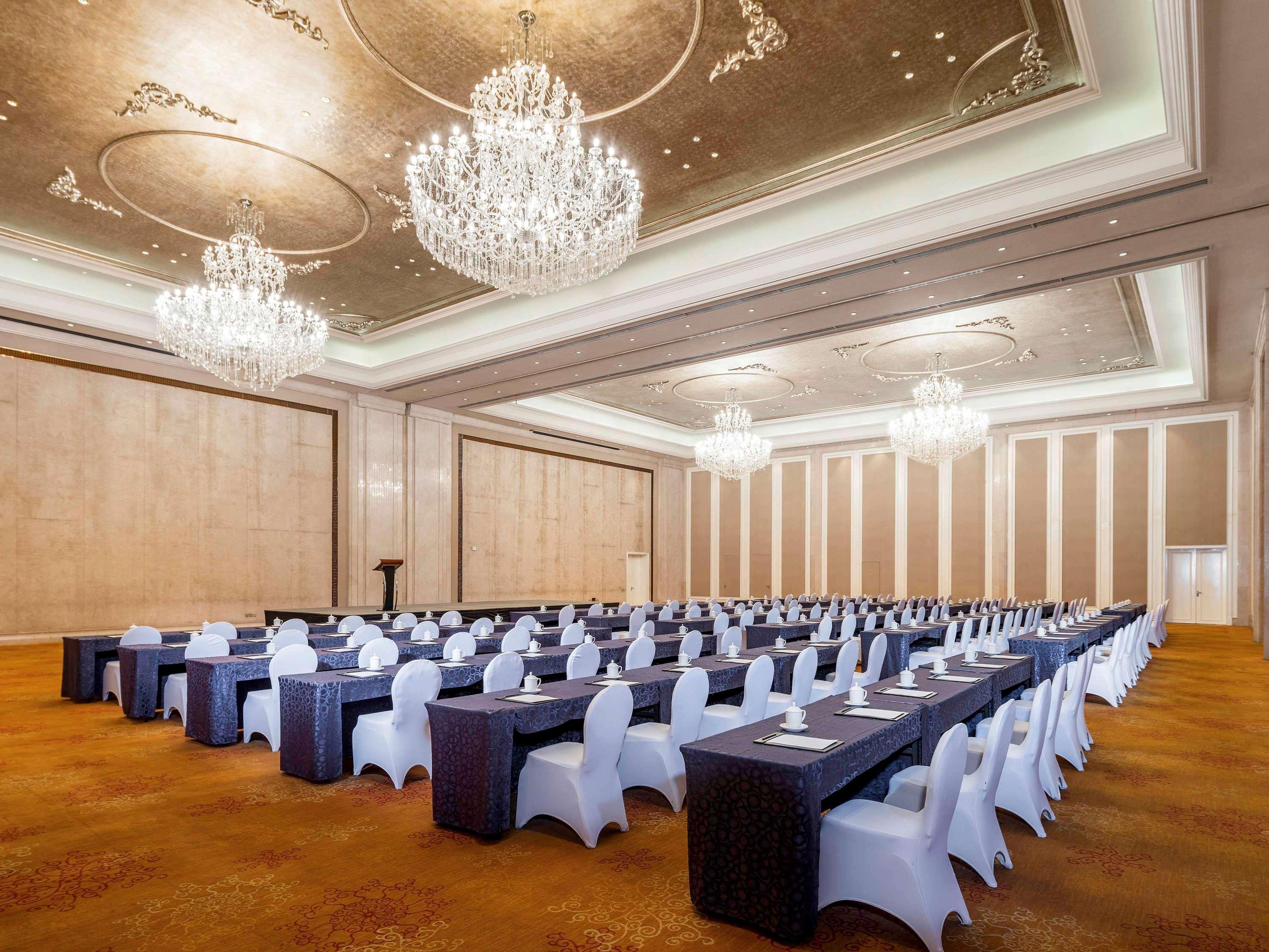 Hotel Sofitel Xining Extérieur photo