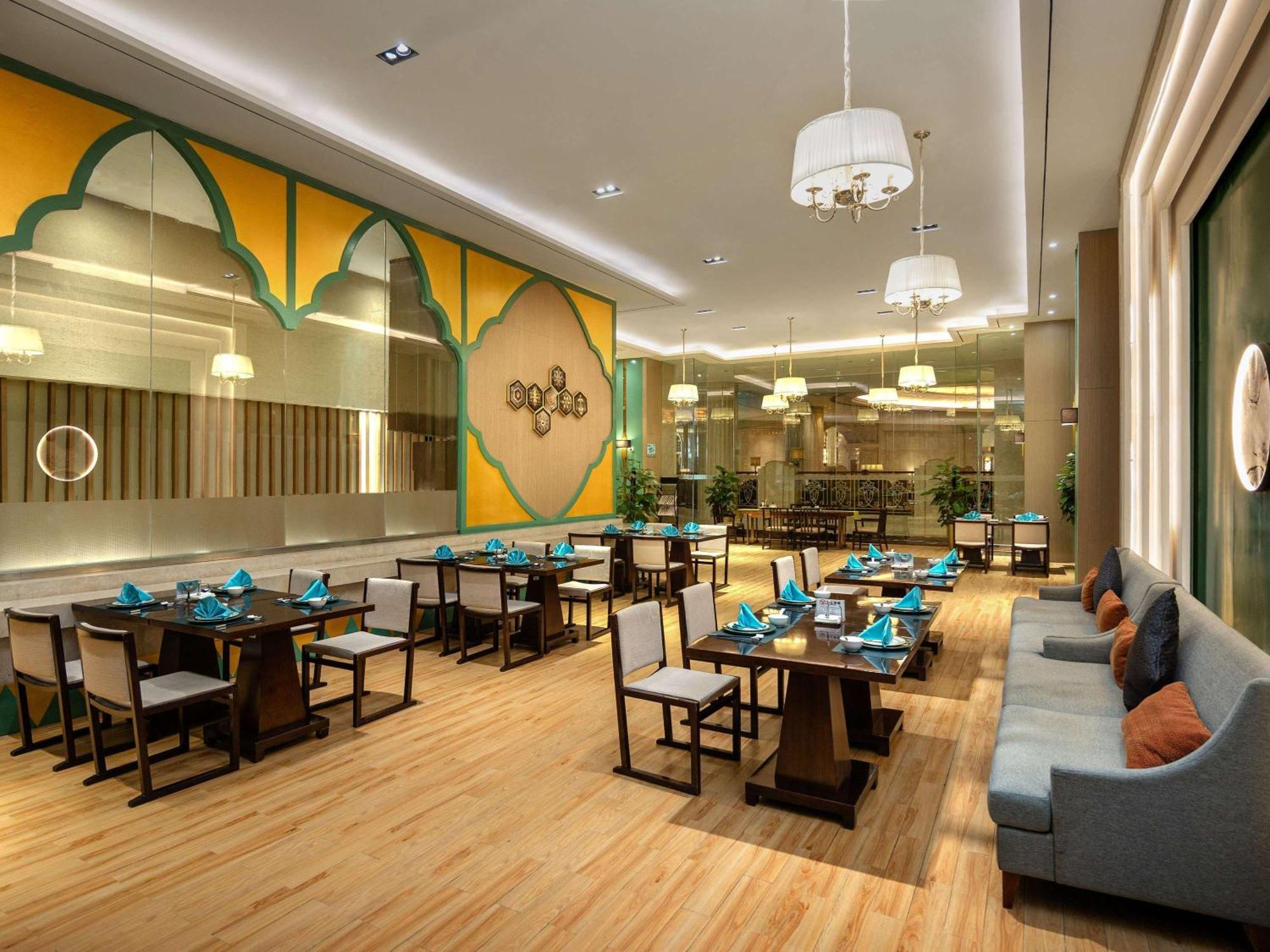 Hotel Sofitel Xining Extérieur photo